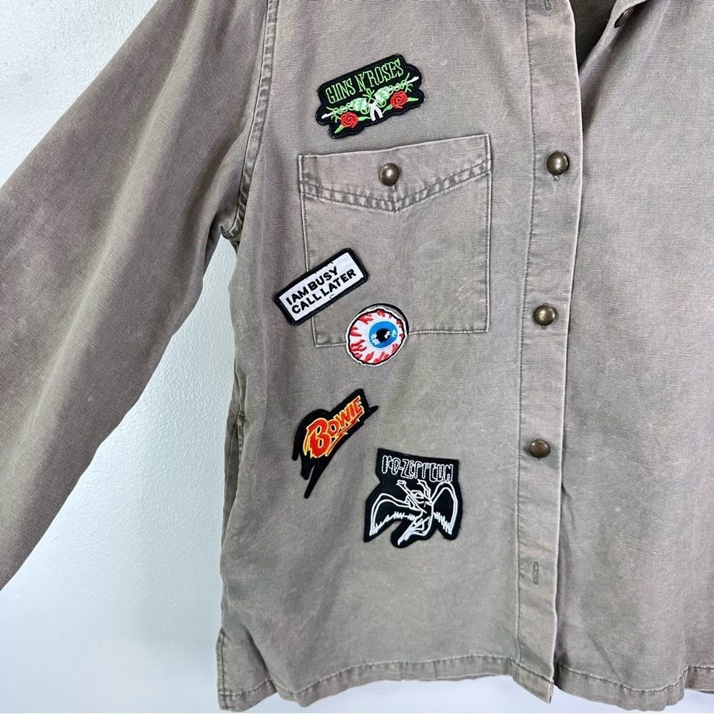 Zara Basics Customized Band Patches Button Up Grey Green Size M - Picture 3 of 6